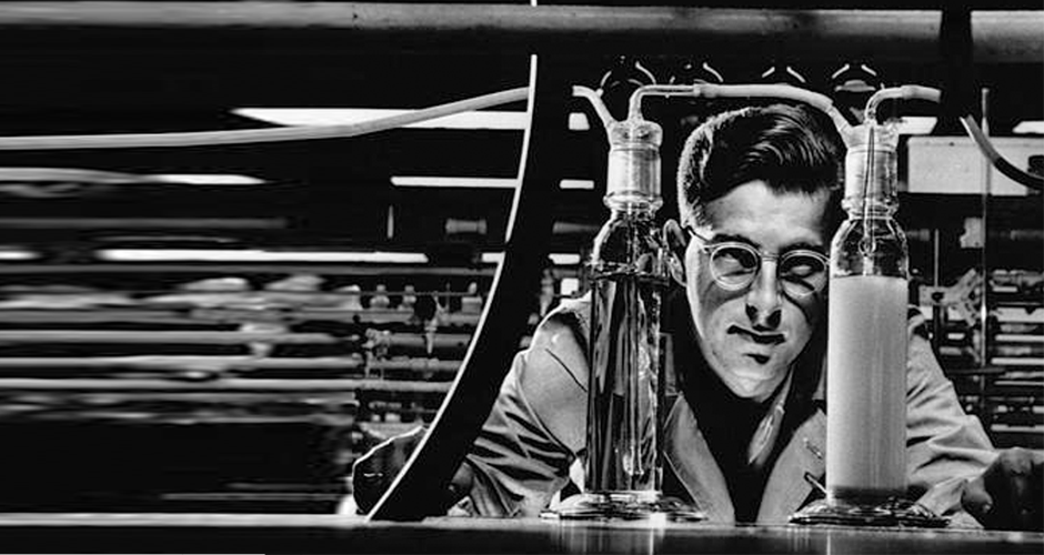 Laboratory solid-state materials research equipment and crystal imagery