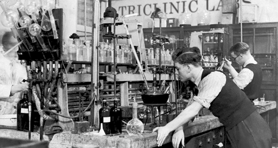 Laboratory solid-state materials research equipment and crystal imagery